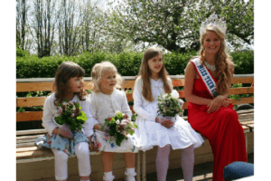 May Queens & Princesses at Kent Life